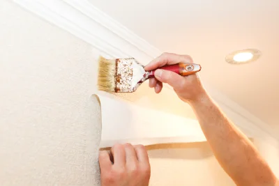 Pose de papier peint à Recloses — revêtements muraux et toiles de verre
